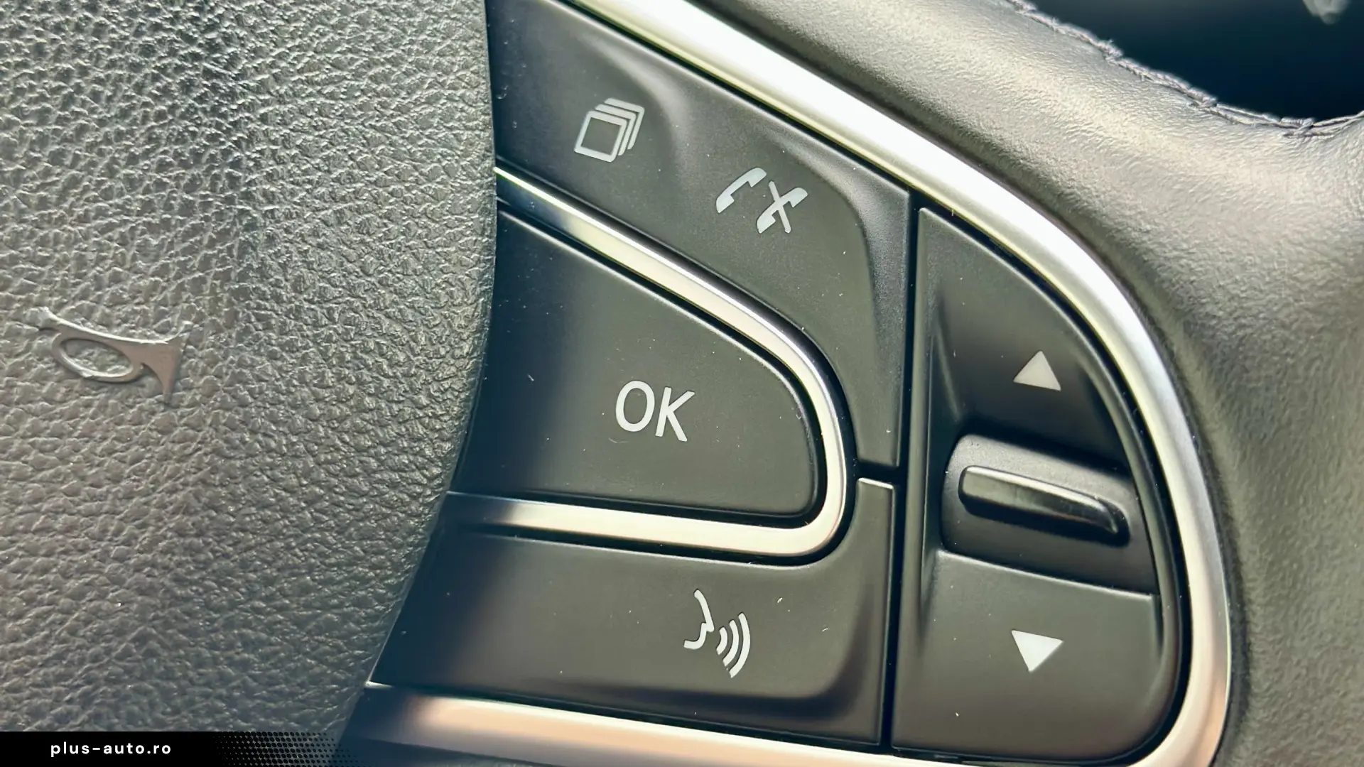 Renault Kadjar 2017 Intense Faruri Bose Rate Garantie