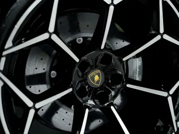 LAMBORGHINI Urus SE  1.H  23 Zoll  Pano  SOFORT  MwSt  B&O