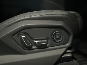 LAMBORGHINI Urus SE  1.H  23 Zoll  Pano  SOFORT  MwSt  B&O