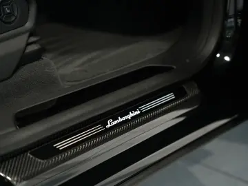 LAMBORGHINI Urus SE  1.H  23 Zoll  Pano  SOFORT  MwSt  B&O