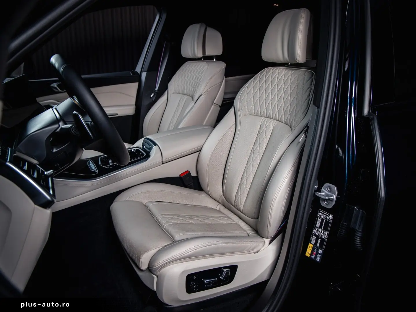 BMW X5 xDrive50e  B&W  M Pro  Pano  Comfort Plus