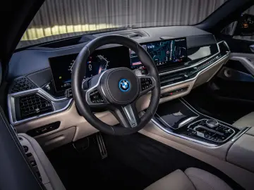 BMW X5 xDrive50e  B&W  M Pro  Pano  Comfort Plus