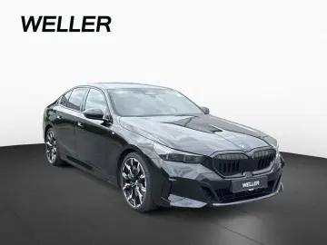 BMW 550e xD M SPORT PRO AdLED DAPr 360  MEM B W 21