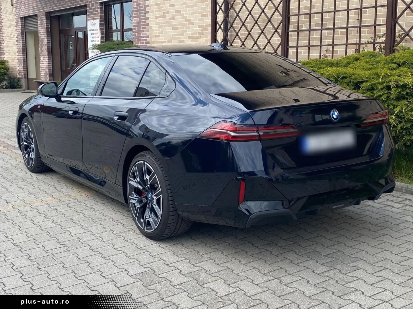BMW 550e xDrive MSportPRO Bowers AHK EU-Car
