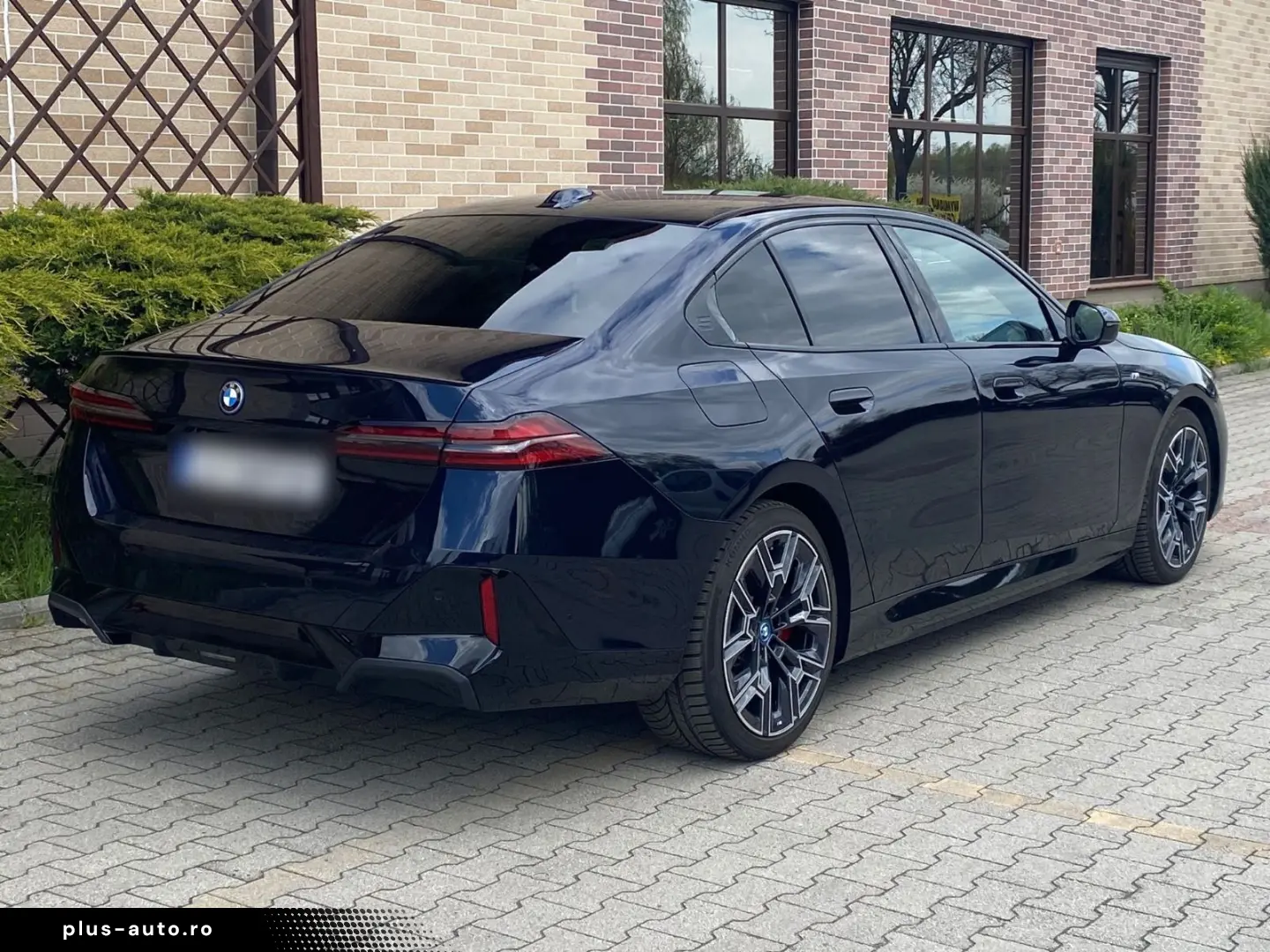 BMW 550e xDrive MSportPRO Bowers AHK EU-Car