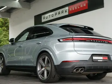 PORSCHE Cayenne Coupe S E-Hybrid HA-Lenkung InnoDriv 18W