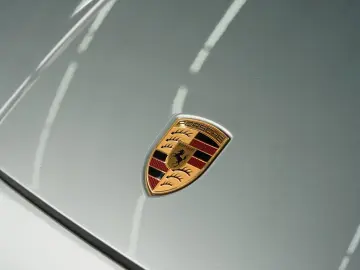 PORSCHE Cayenne Coupe S E-Hybrid HA-Lenkung InnoDriv 18W