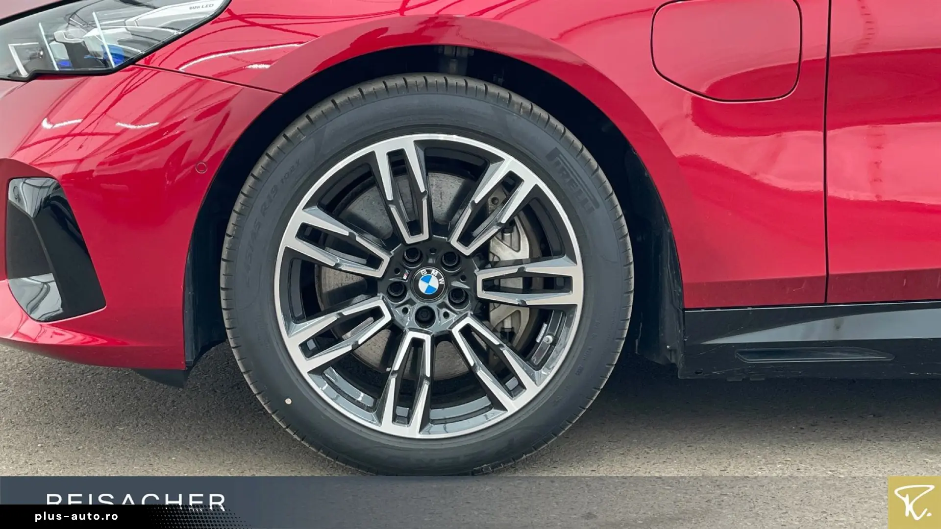 BMW 550e xDrive Tou M-Sport AHK LCPro ACCPro HUD 19