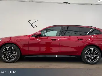 BMW 550e xDrive Tou M-Sport AHK LCPro ACCPro HUD 19