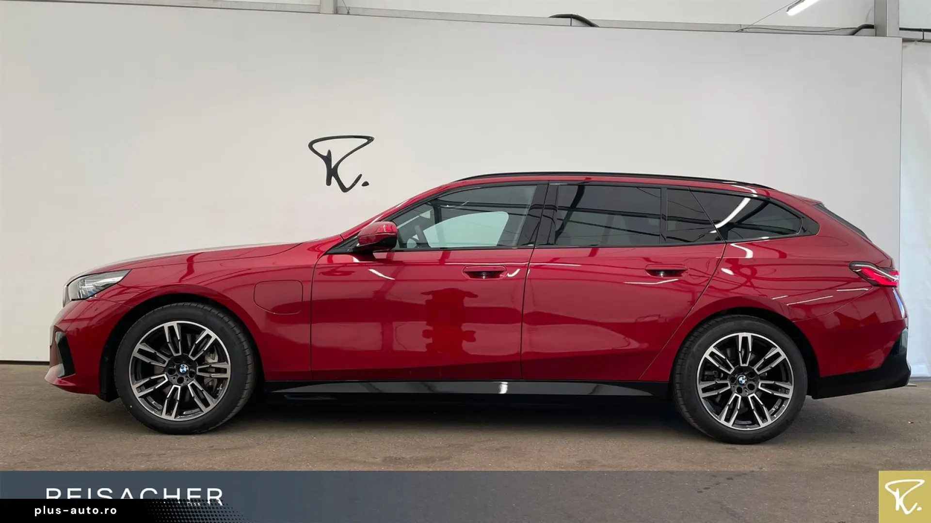 BMW 550e xDrive Tou M-Sport AHK LCPro ACCPro HUD 19