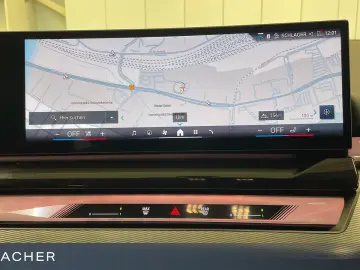 BMW 550e xDrive Tou M-Sport AHK LCPro ACCPro HUD 19