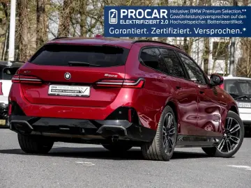 BMW 550e xDrive M SPORT B&W AHK HuD DA PROF 360  PAN