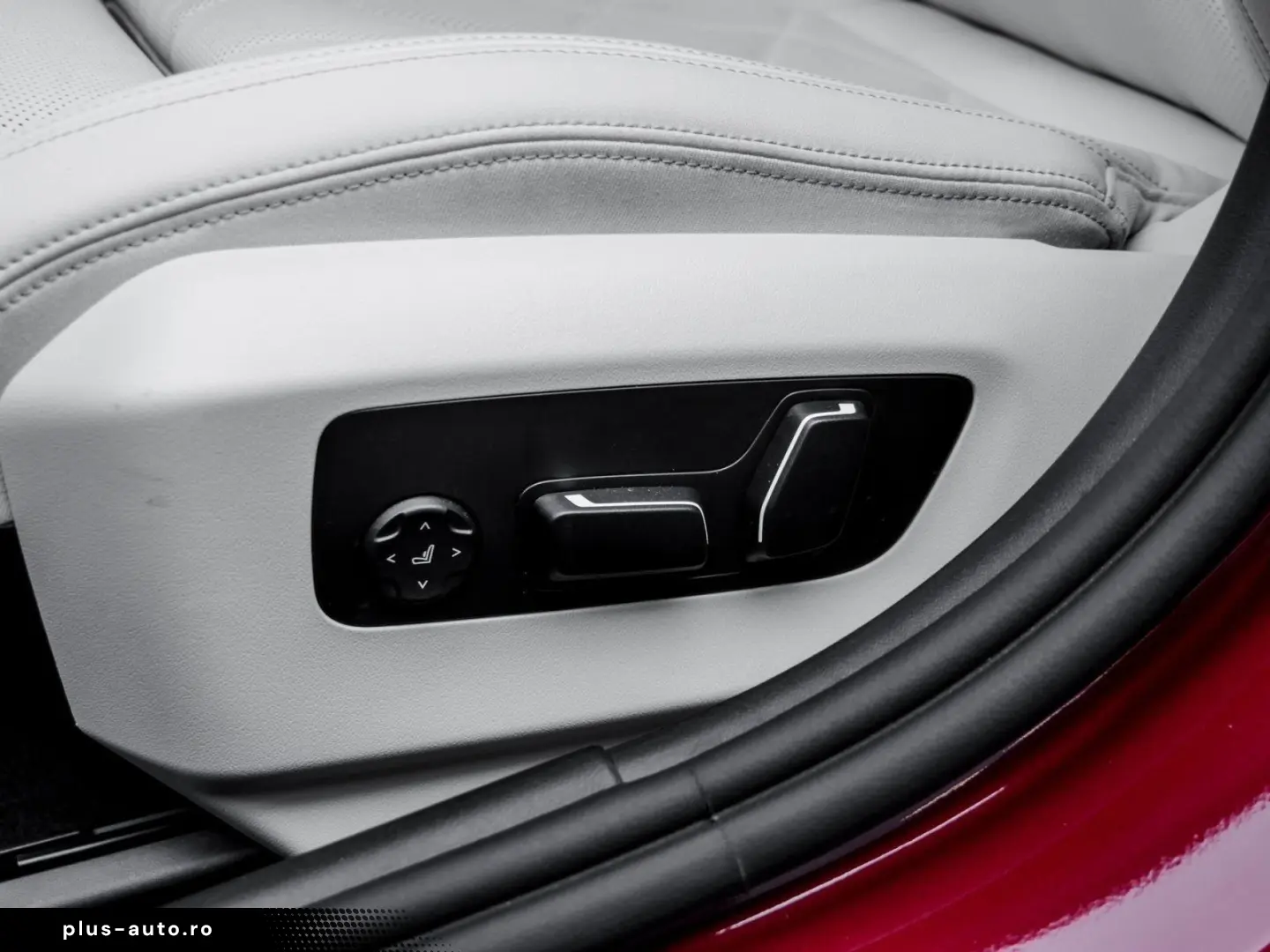 BMW 550e xDrive M SPORT B&W AHK HuD DA PROF 360  PAN