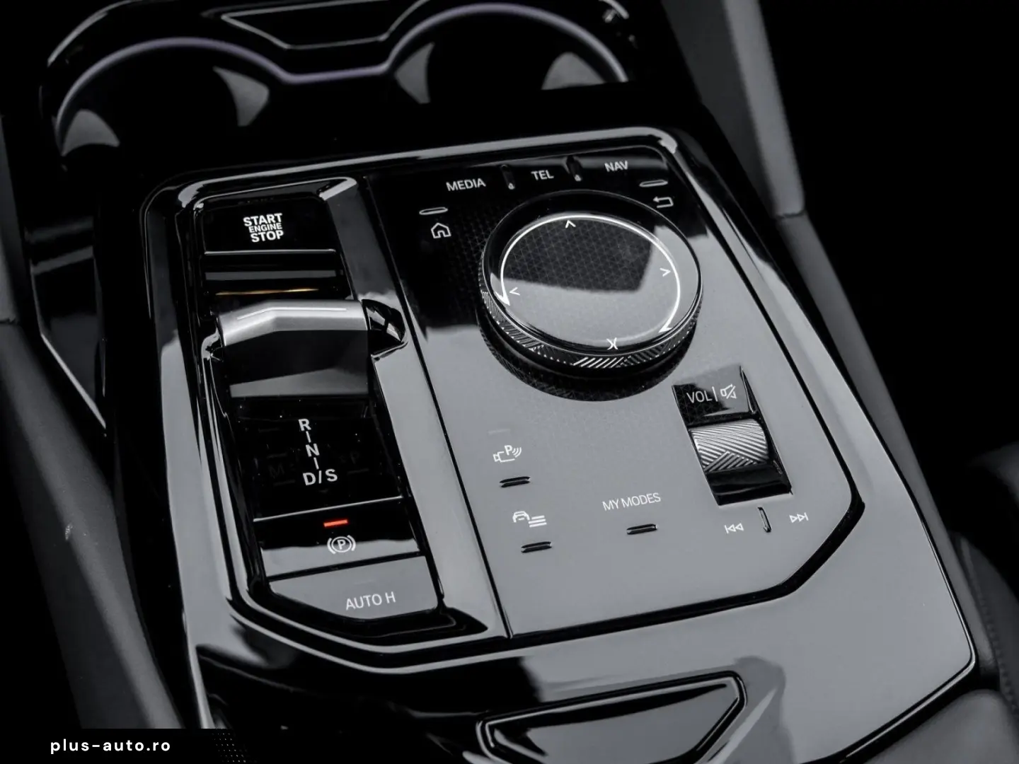 BMW 550e xDrive M SPORT PRO B&W AHK PANO DA PROF 360