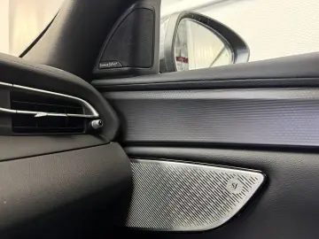 MASERATI Grecale 2.0 Mi-Hybr. AWD GT MATRIX HUD PANO LEDE