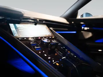 ASTON MARTIN DB12 Coupe   Bowers & Wilkins   Magneto Bronze