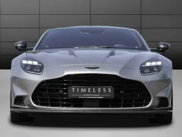 ASTON MARTIN Vanquish Coupe