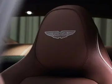 ASTON MARTIN Vanquish