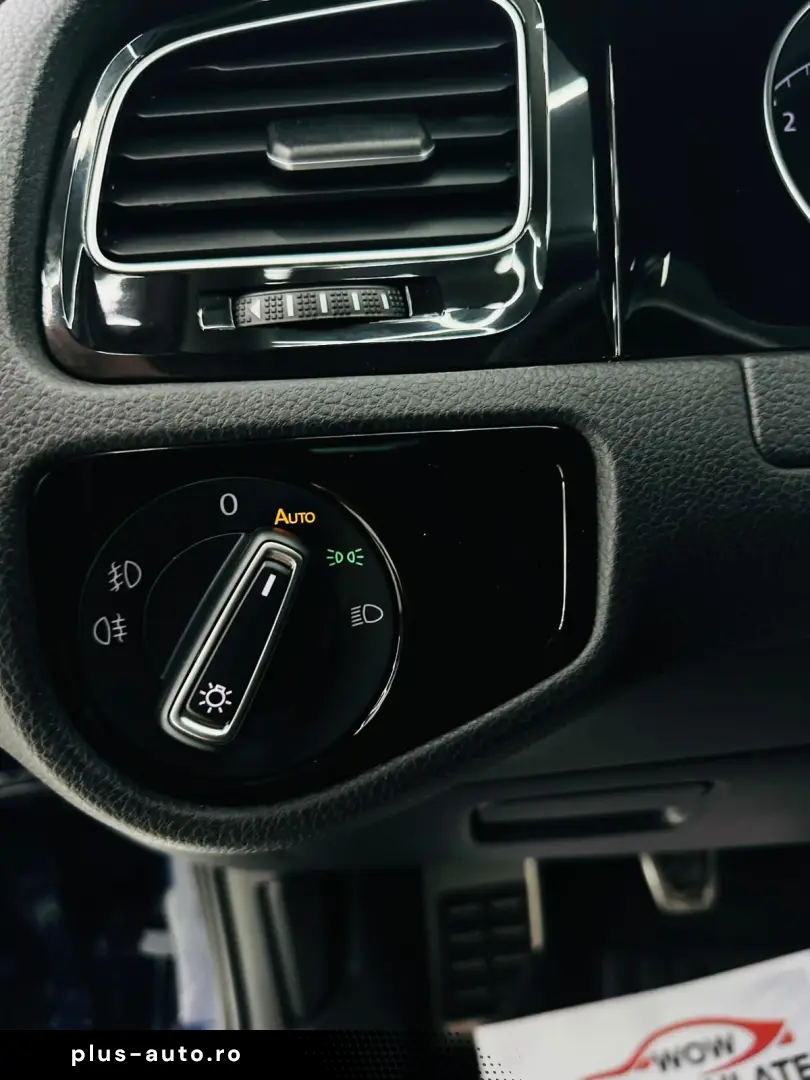 VOLKSWAGEN GOLF 2019 1.6D E6 Garantie 12 Luni Rate Avans 0 D