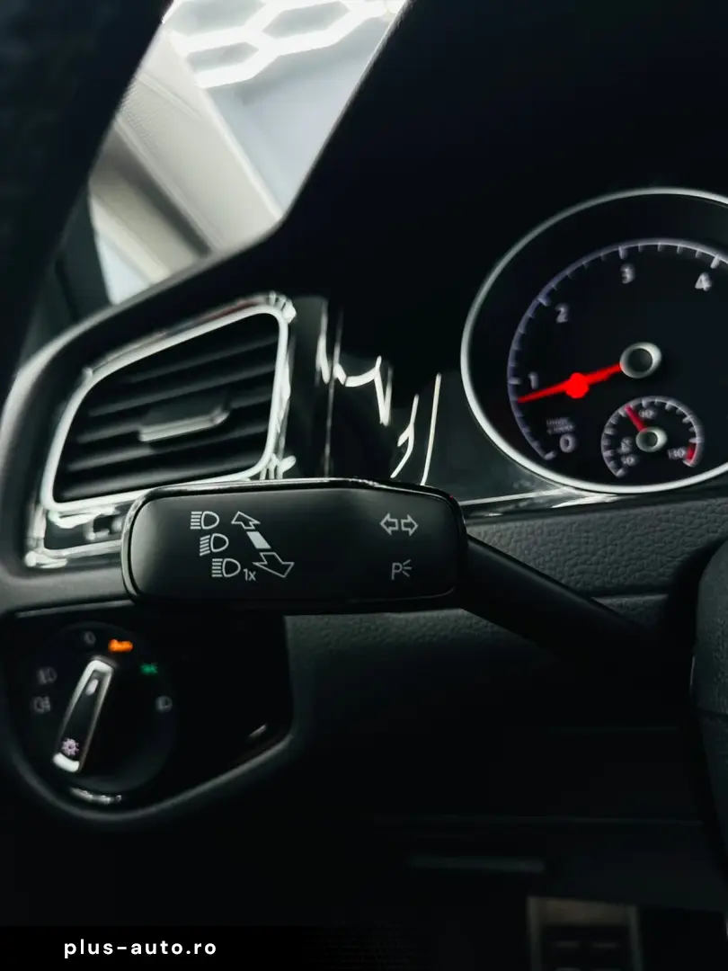 VOLKSWAGEN GOLF 2019 1.6D E6 Garantie 12 Luni Rate Avans 0 D