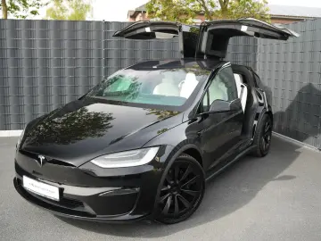 TESLA Model X PLAID 1020PS TRI-MOTOR AWD PREMIUM 6SITZ