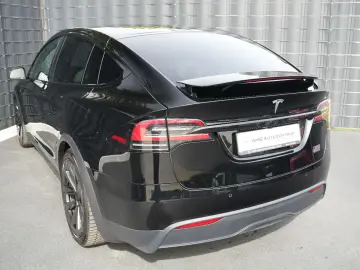 TESLA Model X PLAID 1020PS TRI-MOTOR AWD PREMIUM 6SITZ