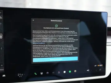 TESLA Model X PLAID 1020PS TRI-MOTOR AWD PREMIUM 6SITZ