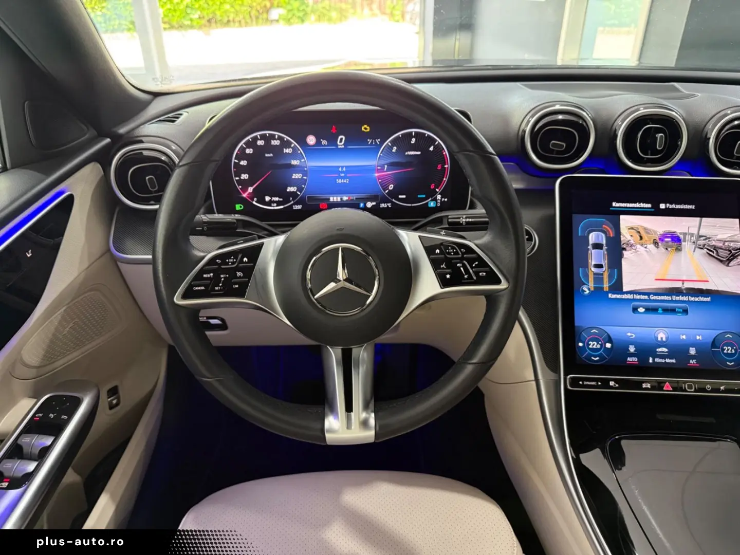 MERCEDES-BENZ C 200d Avantgarde LEDER KAMERA AHK CARPLAY LED