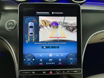 MERCEDES-BENZ C 200d Avantgarde LEDER KAMERA AHK CARPLAY LED