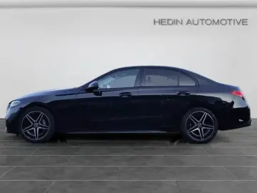 MERCEDES-BENZ C 200 AMG NIGHT DISTR MBUX SHZ LEDER KAM DAB