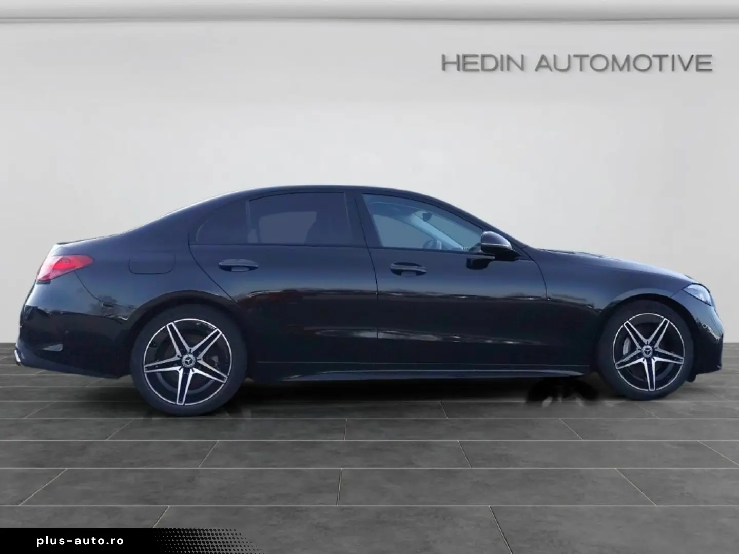 MERCEDES-BENZ C 200 AMG NIGHT DISTR MBUX SHZ LEDER KAM DAB