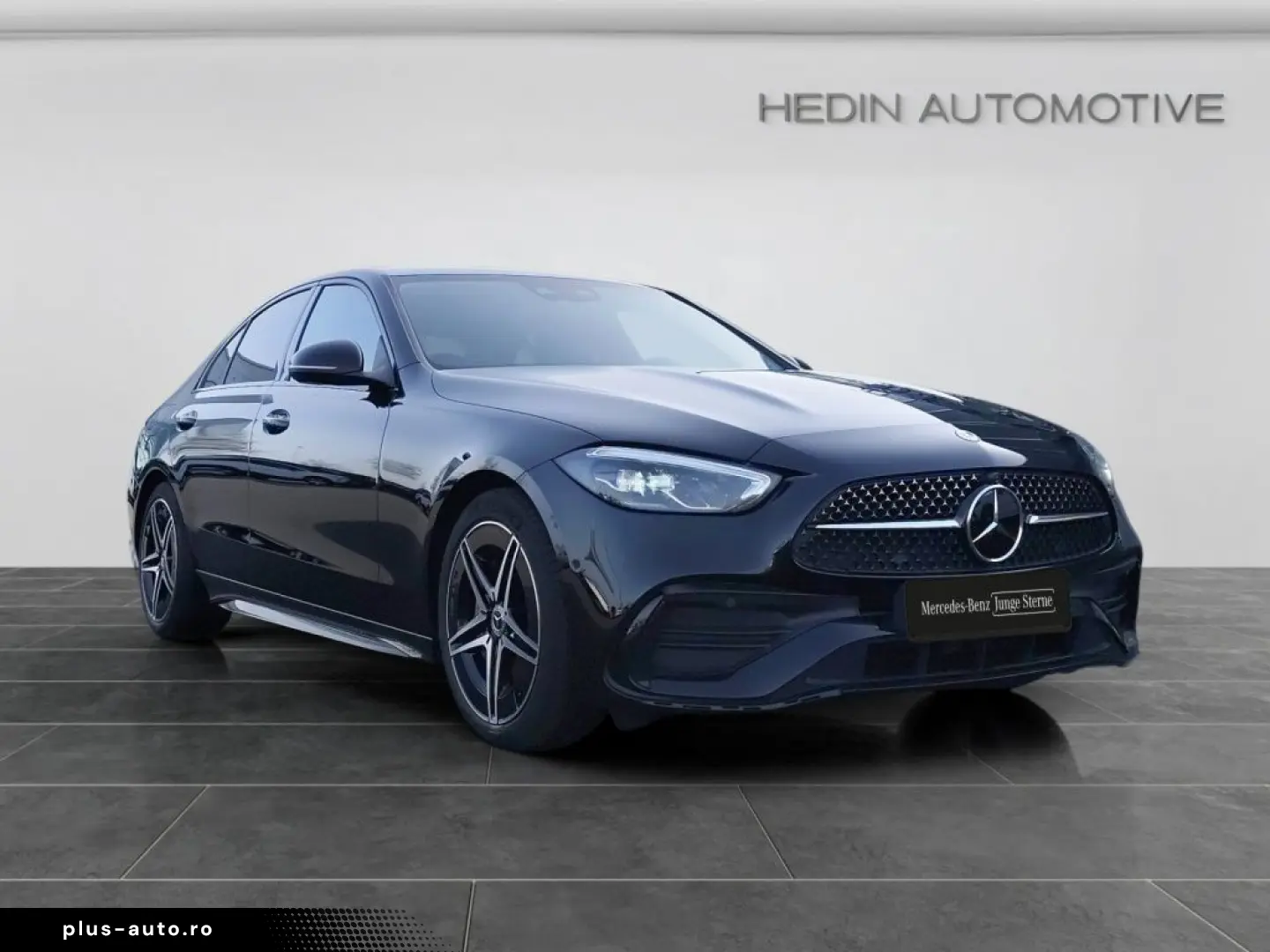 MERCEDES-BENZ C 200 AMG NIGHT DISTR MBUX SHZ LEDER KAM DAB