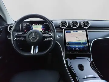 MERCEDES-BENZ C 200 AMG NIGHT DISTR MBUX SHZ LEDER KAM DAB