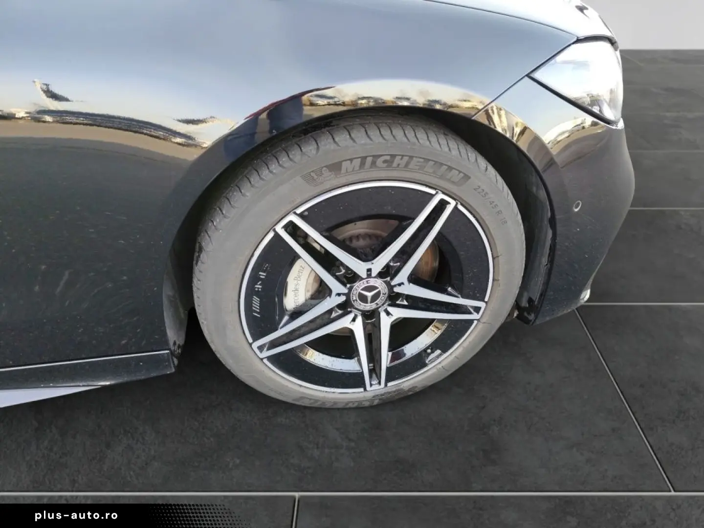 MERCEDES-BENZ C 200 AMG NIGHT DISTR MBUX SHZ LEDER KAM DAB