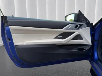 BMW M4 Cabrio xD Competition Harman HUD Carbon