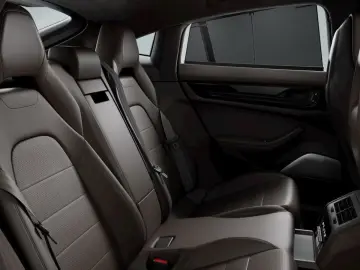 PORSCHE Panamera Turbo E-Hybrid   Burmester   HA-Lenkung