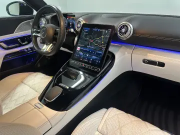 MERCEDES-BENZ SL 63 AMG 4MATIC