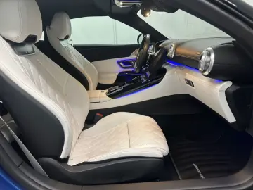 MERCEDES-BENZ SL 63 AMG 4MATIC
