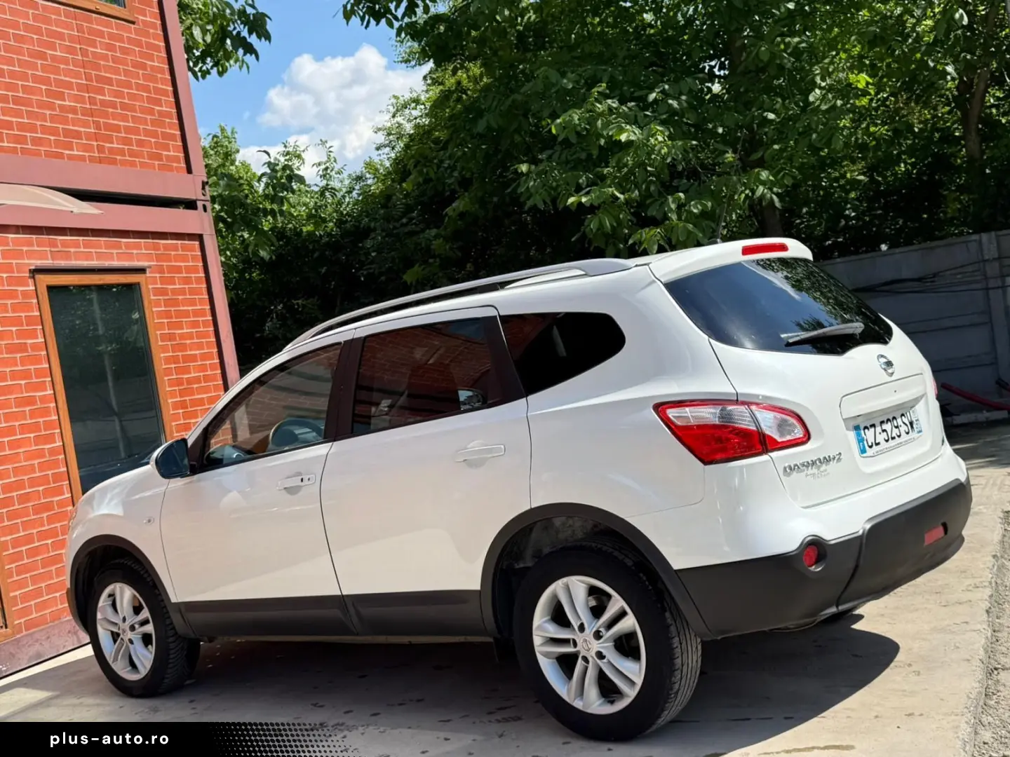 Nissan Qashqai-2