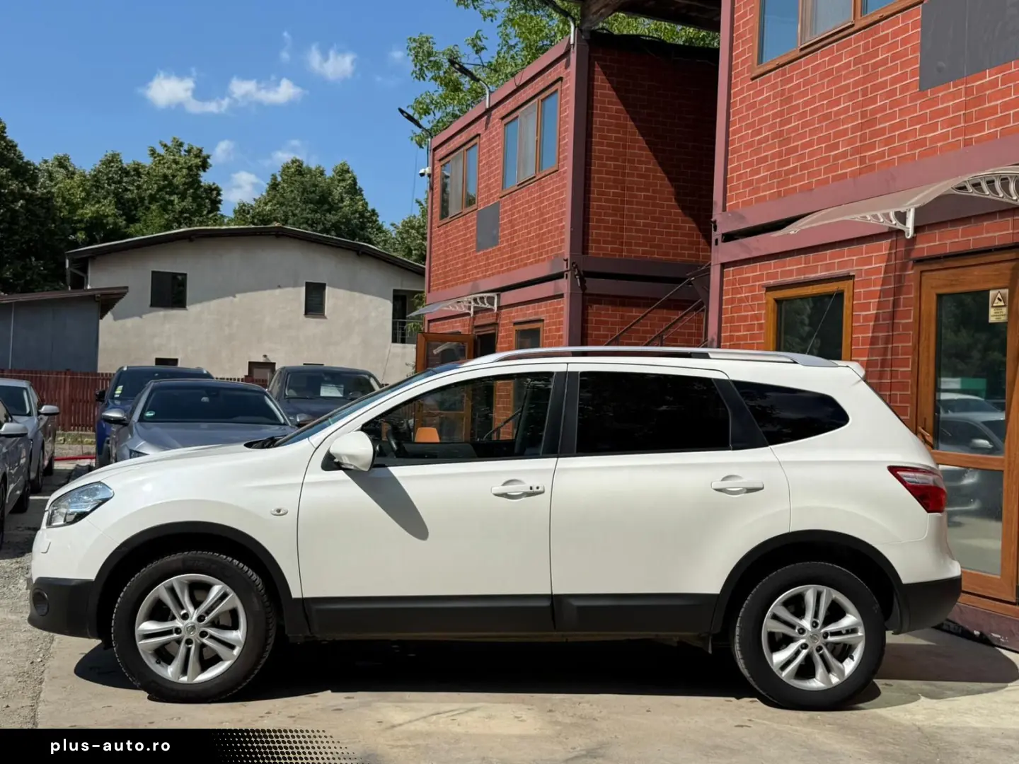 Nissan Qashqai-2
