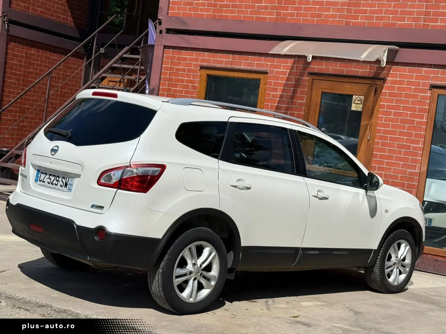 Nissan Qashqai-2