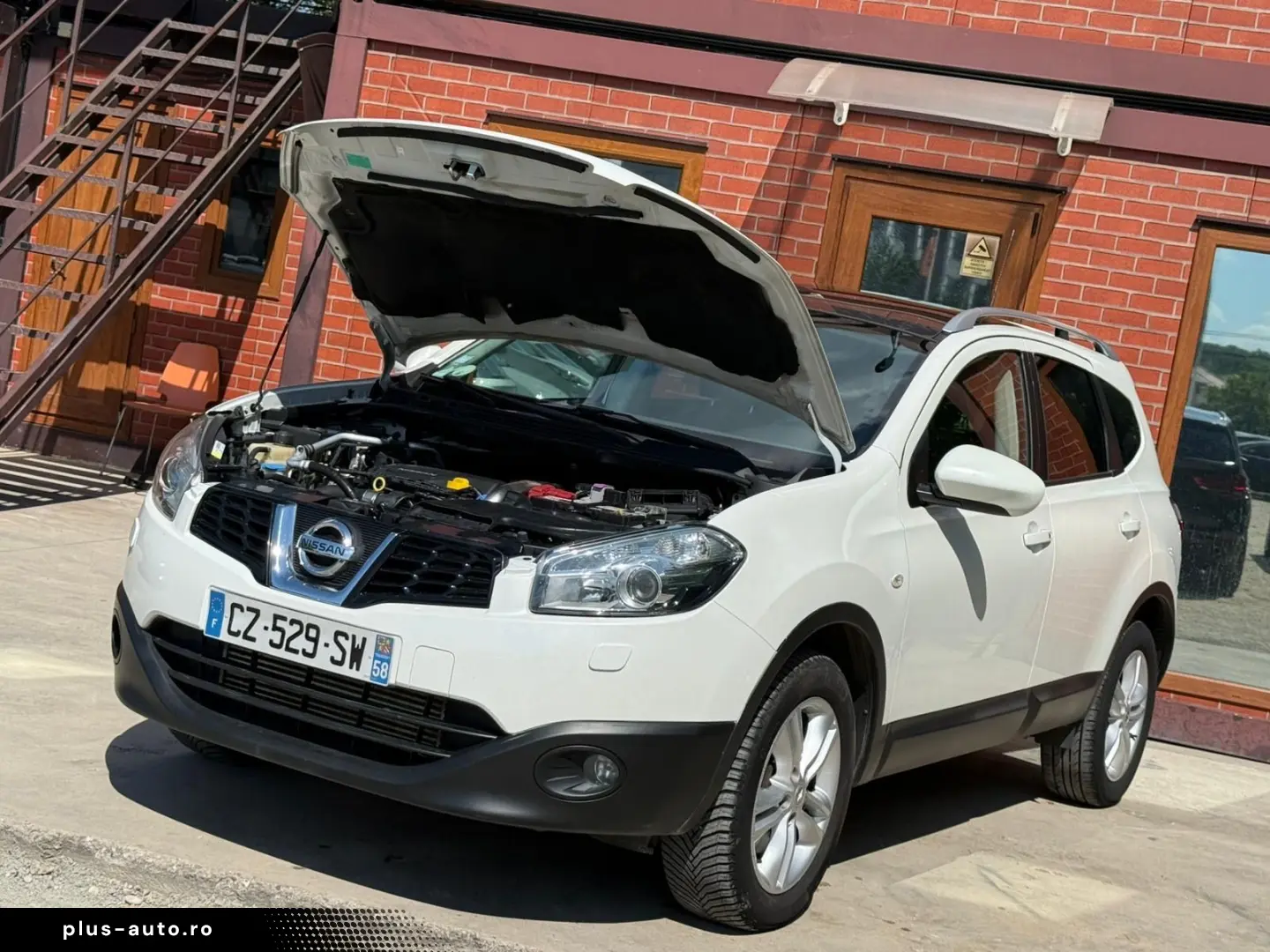 Nissan Qashqai-2