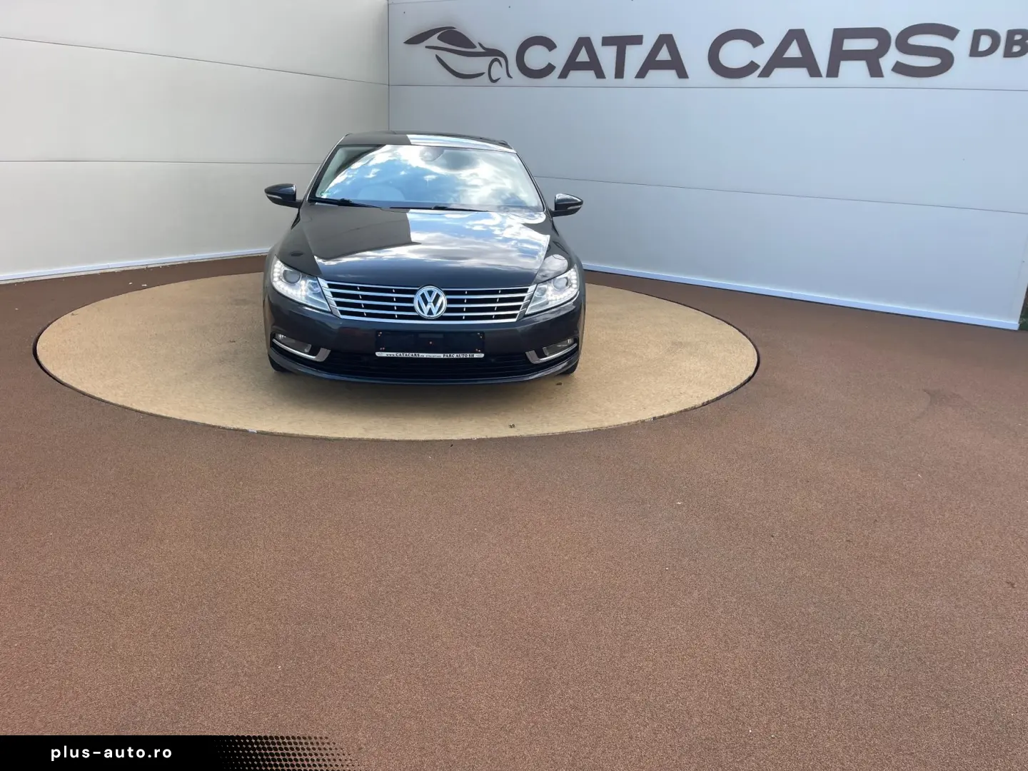 VOLKSWAGEN Passat CC 2012