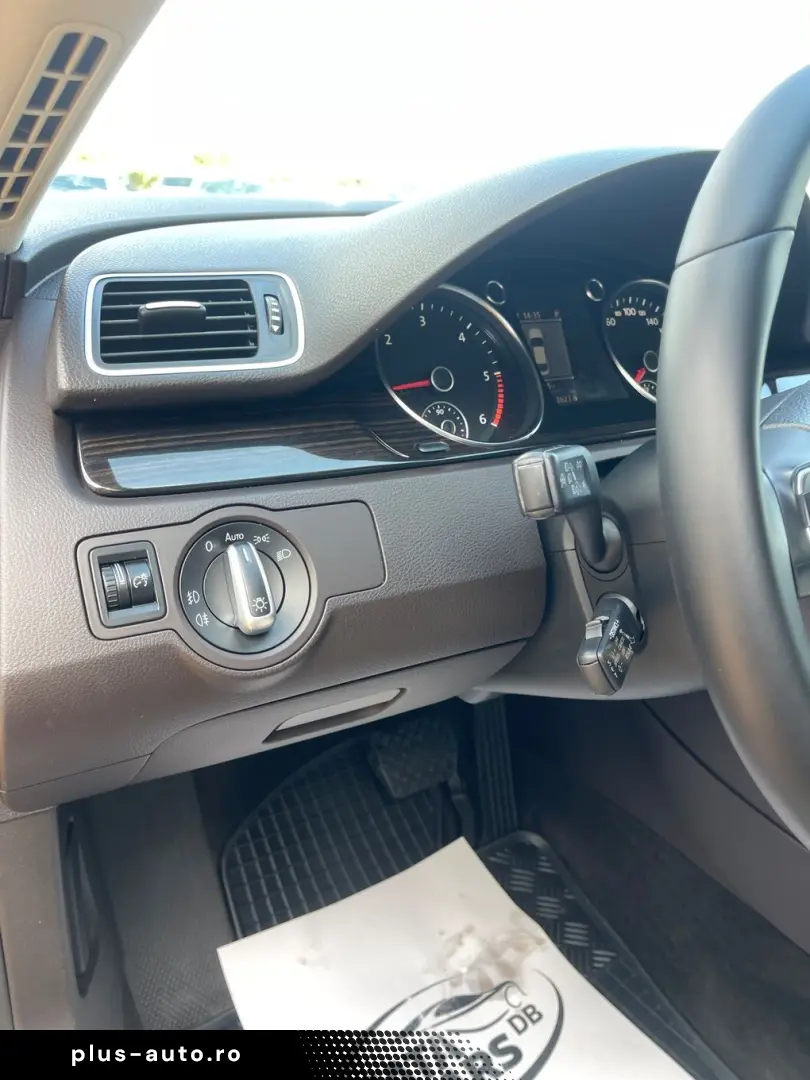 VOLKSWAGEN Passat CC 2012 — imagine 32