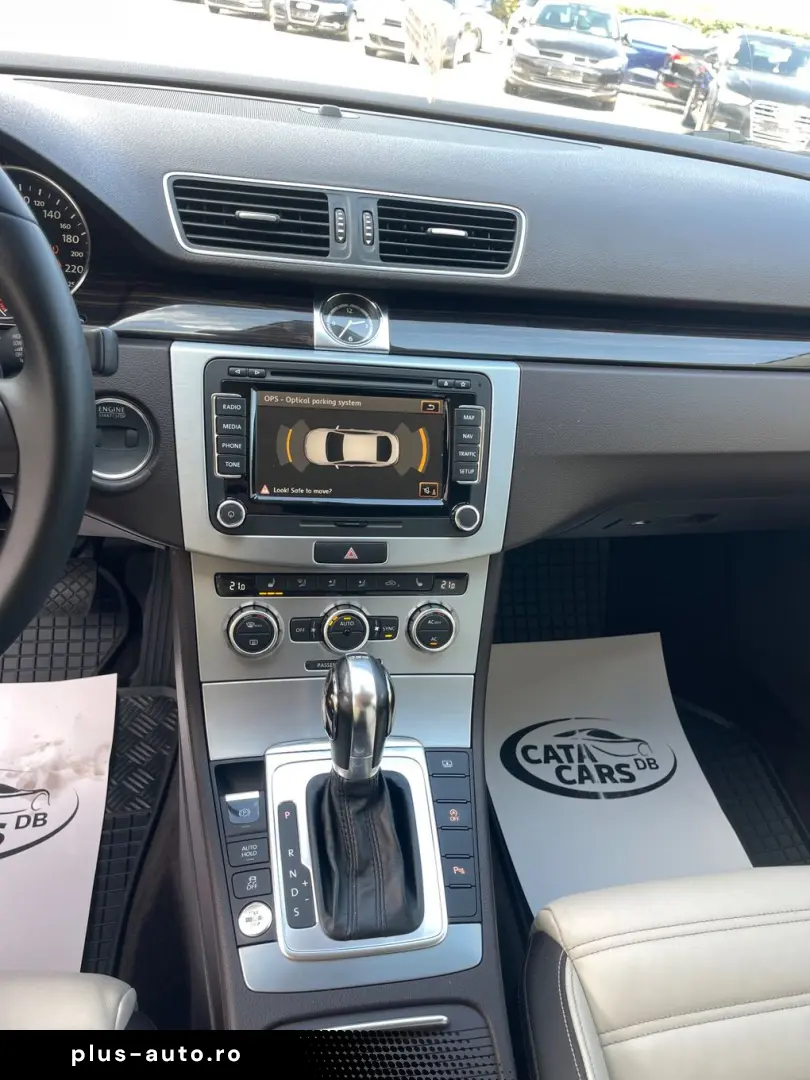 VOLKSWAGEN Passat CC 2012 — imagine 34