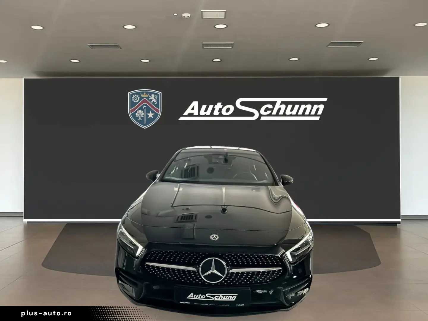 Mercedes-Benz A-220
