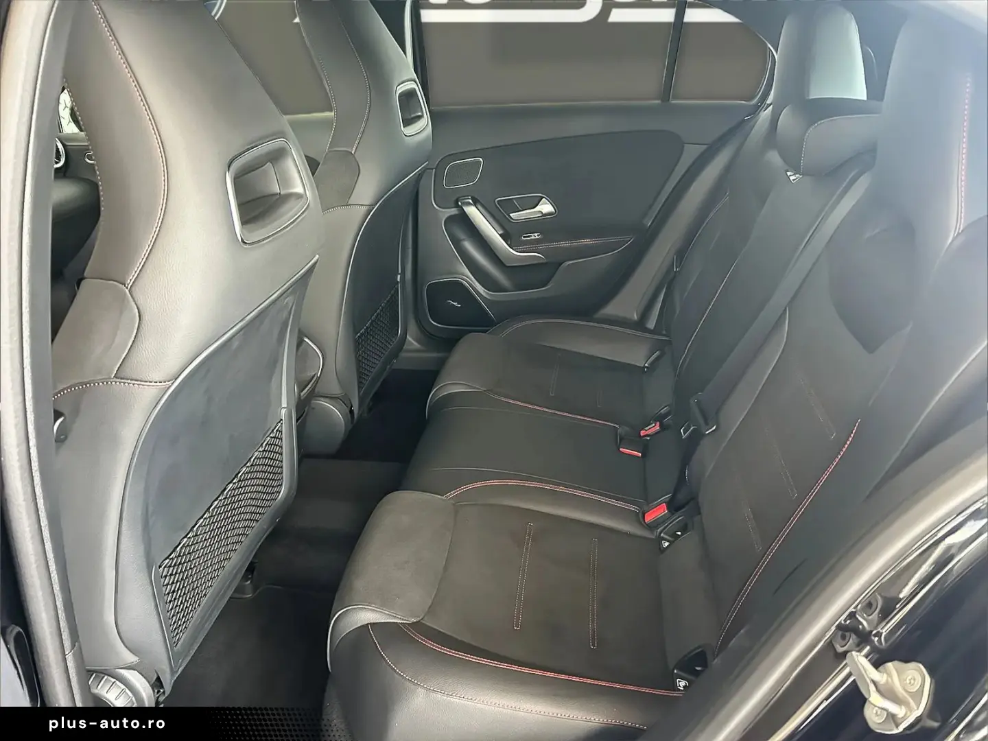 Mercedes-Benz A-220