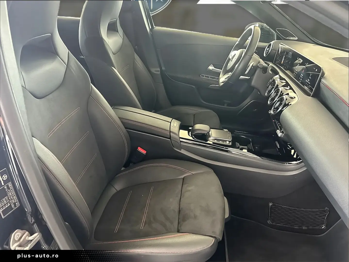 Mercedes-Benz A-220