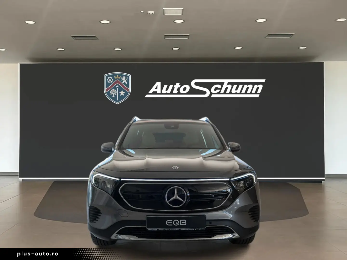 Mercedes-Benz Eqb