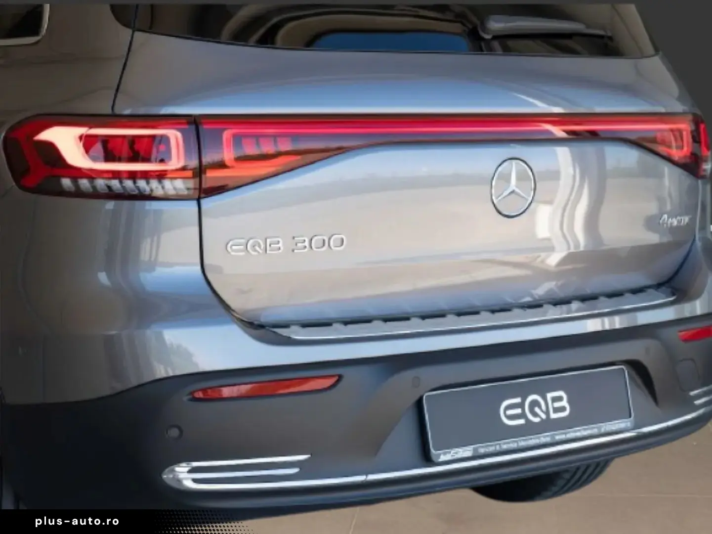 Mercedes-Benz Eqb